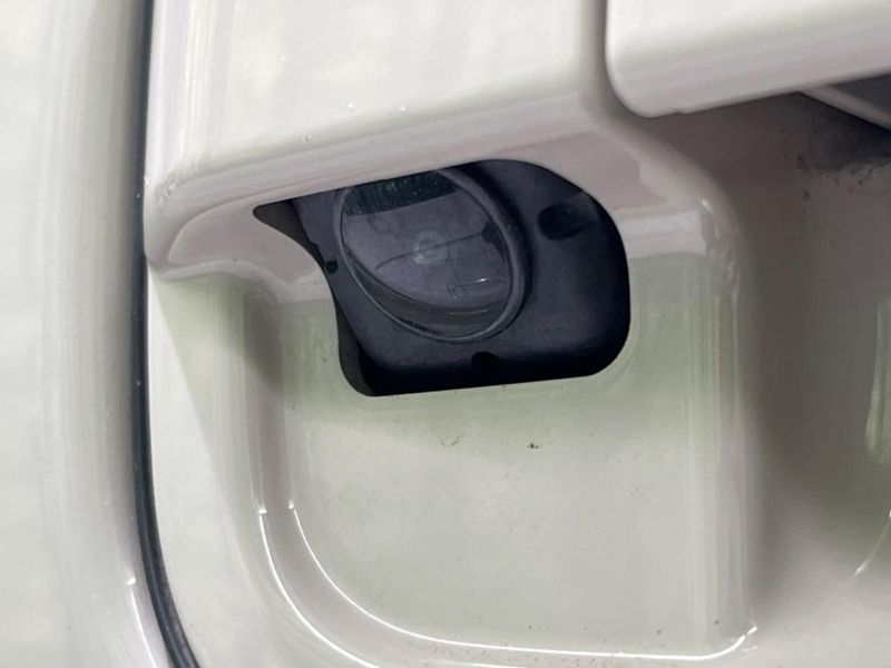 2025 Suzuki Alto Lapin LC 5BA-HE33S (UW-6a8faa28a80b4)[7]