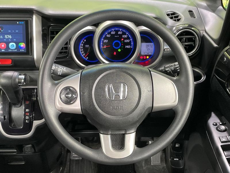 2012 Honda N-BOX CUSTOM DBA-JF1 (UW-6a8faa4b1d7ce)[22]