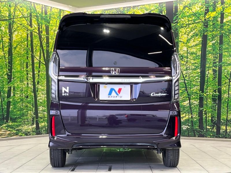 2018 Honda N-BOX CUSTOM DBA-JF3 (UW-6a8faa5b6bef9)[8]