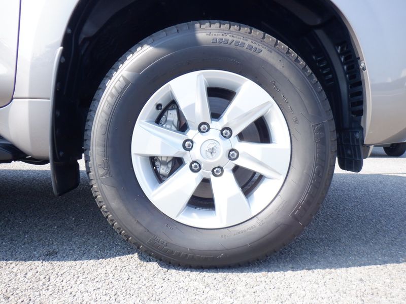 2018 Toyota Land Cruiser Prado CBA-TRJ150W (UW-mtay249100ud)[8]