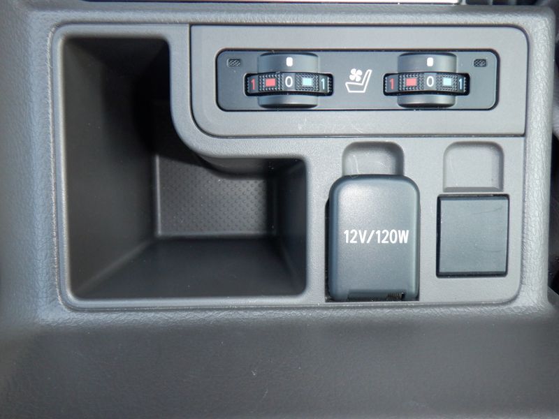 2018 Toyota Land Cruiser Prado CBA-TRJ150W (UW-mtay249100ud)[26]
