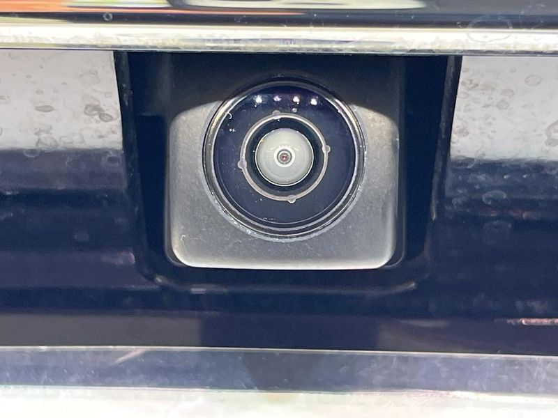 2023 Honda N-BOX CUSTOM 6BA-JF3 (UW-6a8faa6807124)[10]