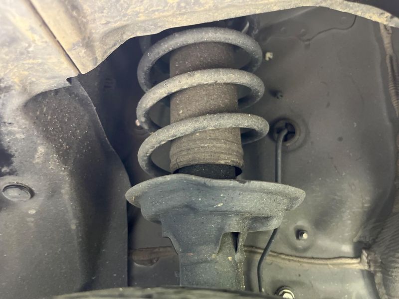2023 Honda N-BOX CUSTOM 6BA-JF3 (UW-6a8faa6807124)[23]