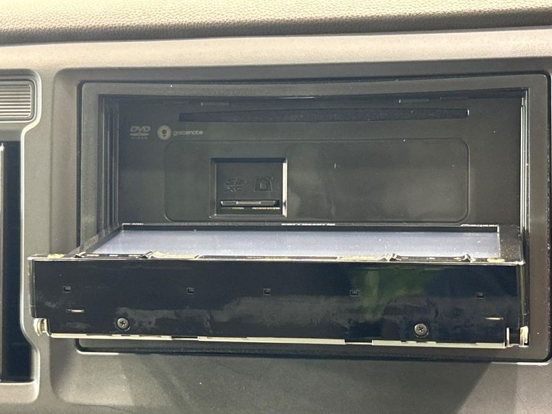 2018 Honda N-WGN DBA-JH1 (UW-6a8faa941f033)[12]