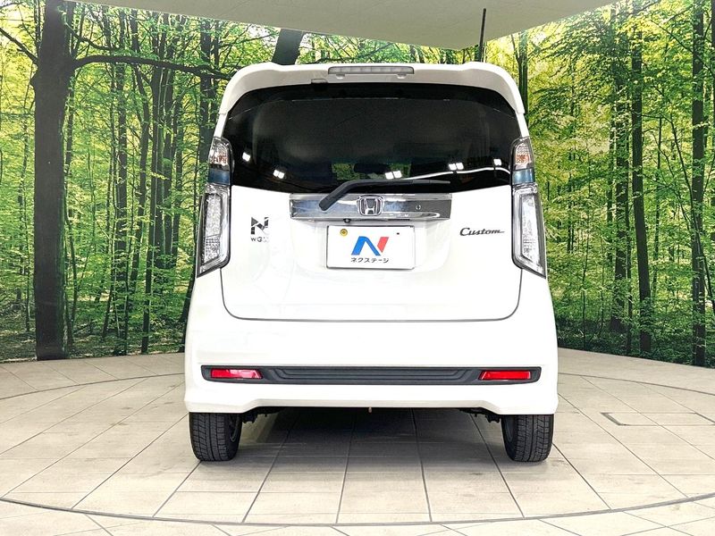 2014 Honda N-WGN Custom DBA-JH1 (UW-6a8faa9531f4b)[28]