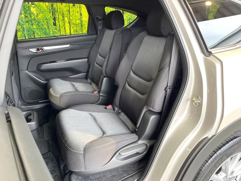 2023 Mazda CX-8 6BA-KG5P (UW-6a8faab30f17d)[23]