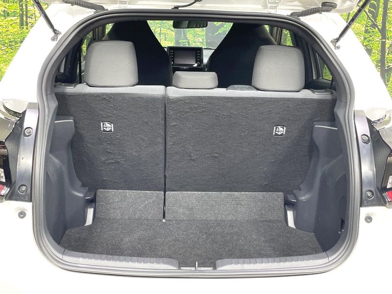 2021 Toyota Yaris 5BA-KSP210 (UW-6a8faab9ce6b7)[29]