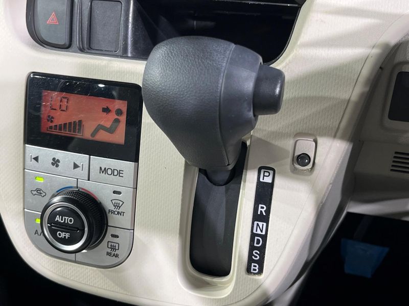 2018 Daihatsu Move DBA-LA150S (UW-6a8faac659b67)[16]