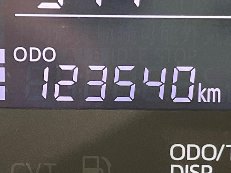 2014 Daihatsu Wake DBA-LA700S (UW-6a8faaee3961e)[2]