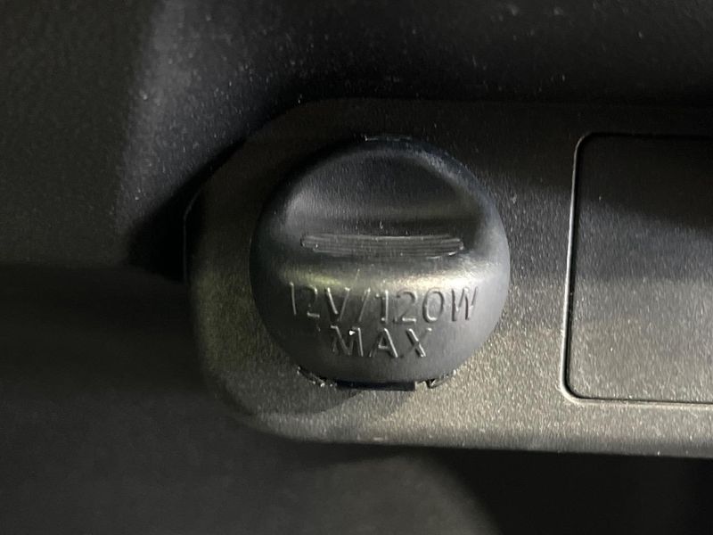 2014 Daihatsu Wake DBA-LA700S (UW-6a8faaee3961e)[16]