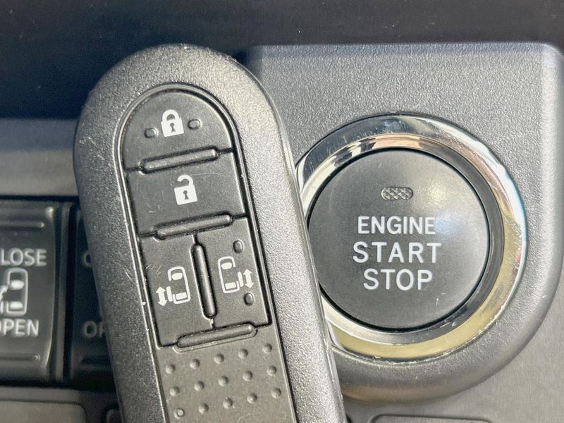 2019 Toyota Roomy DBA-M900A (UW-6a8fab11b6360)[27]