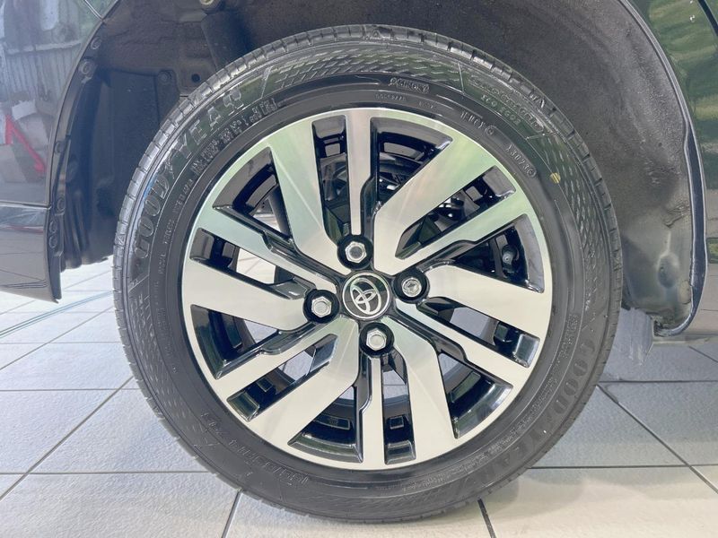 2019 Toyota Roomy DBA-M900A (UW-6a8fab11b6360)[5]