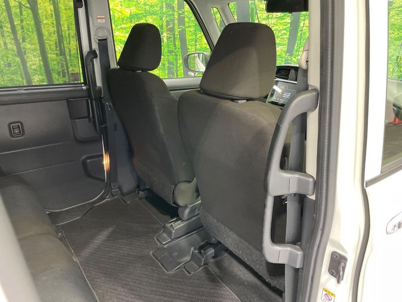 2021 Toyota Roomy 5BA-M900A (UW-6a8fab145487d)[24]