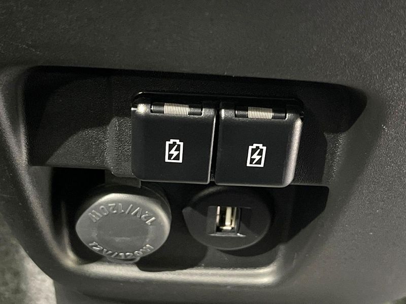 2021 Suzuki Spacia Custom 5AA-MK53S (UW-6a8fab50ec8f8)[24]
