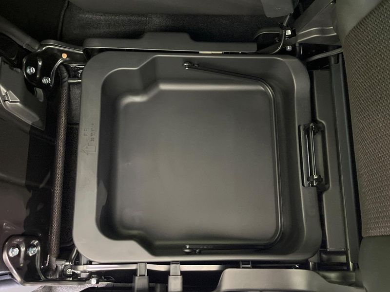 2026 Suzuki Spacia Custom 5AA-MK94S (UW-6a8fab5c4a296)[16]