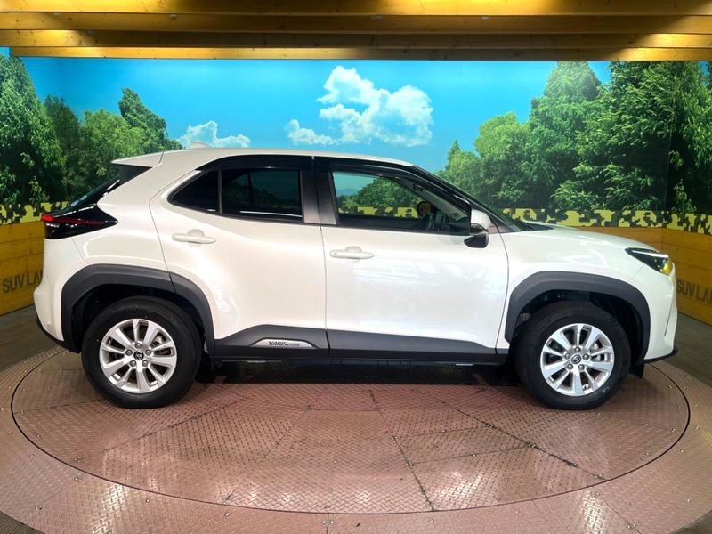 2020 Toyota Yaris Cross 6AA-MXPJ10 (UW-6a8fab971afc3)[14]