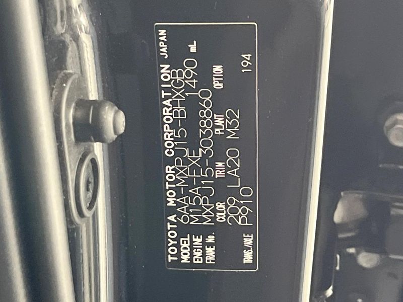 2023 Toyota Yaris Cross 6AA-MXPJ15 (UW-6a8faba057759)[1]