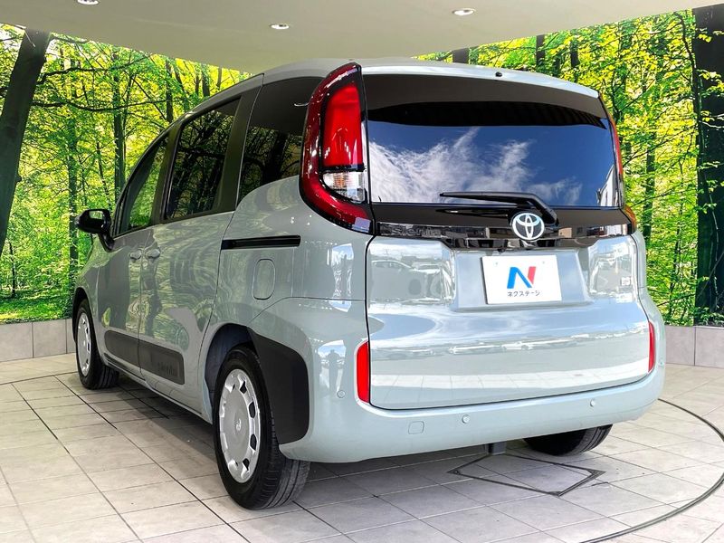 2023 Toyota Sienta 6AA-MXPL10G (UW-6a8fabaa64636)[8]