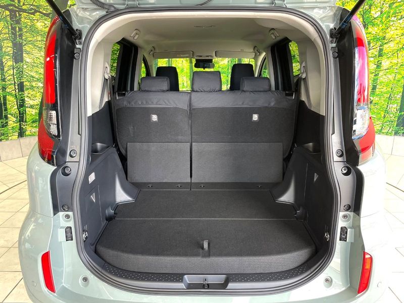 2023 Toyota Sienta 6AA-MXPL10G (UW-6a8fabaa64636)[16]