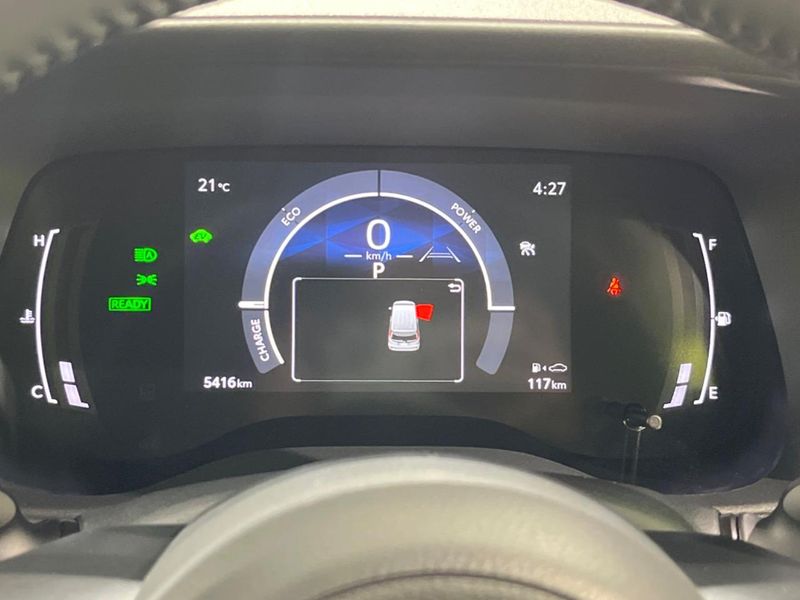 2024 Toyota Sienta 6AA-MXPL15G (UW-6a8fabb03411d)[27]