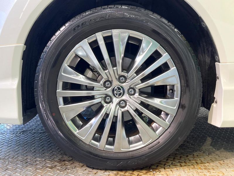 2021 Toyota Harrier 6BA-MXUA80 (UW-6a8fabb471259)[24]