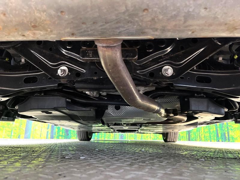 2023 Toyota Prius 6AA-MXWH65 (UW-6a8fabc67fb23)[13]