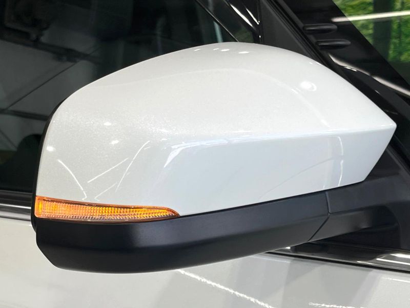 2023 Toyota Voxy 6BA-MZRA90W (UW-6a8fabcec194b)[6]