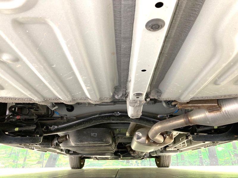 2023 Toyota Voxy 6BA-MZRA90W (UW-6a8fabcf0b152)[10]