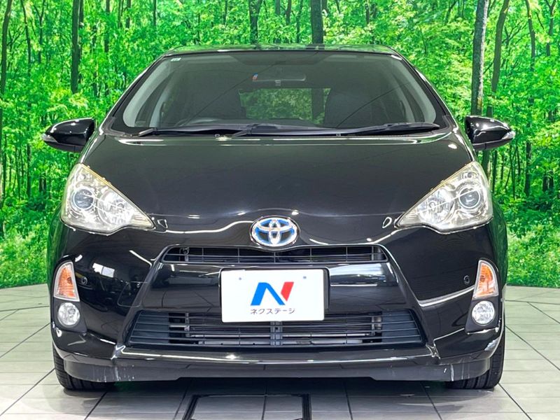 2013 Toyota Aqua DAA-NHP10 (UW-6a8fabd9b6ca8)[5]
