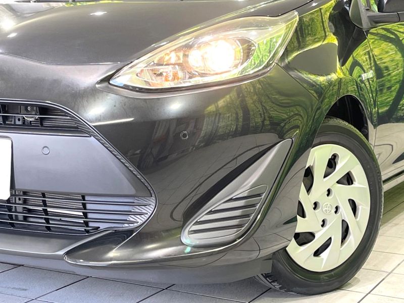 2019 Toyota Aqua DAA-NHP10 (UW-6a8fabde37c3a)[10]