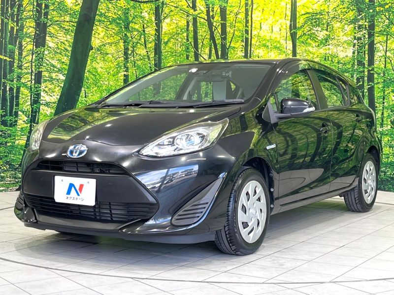 2019 Toyota Aqua DAA-NHP10 (UW-6a8fabde37c3a)[17]