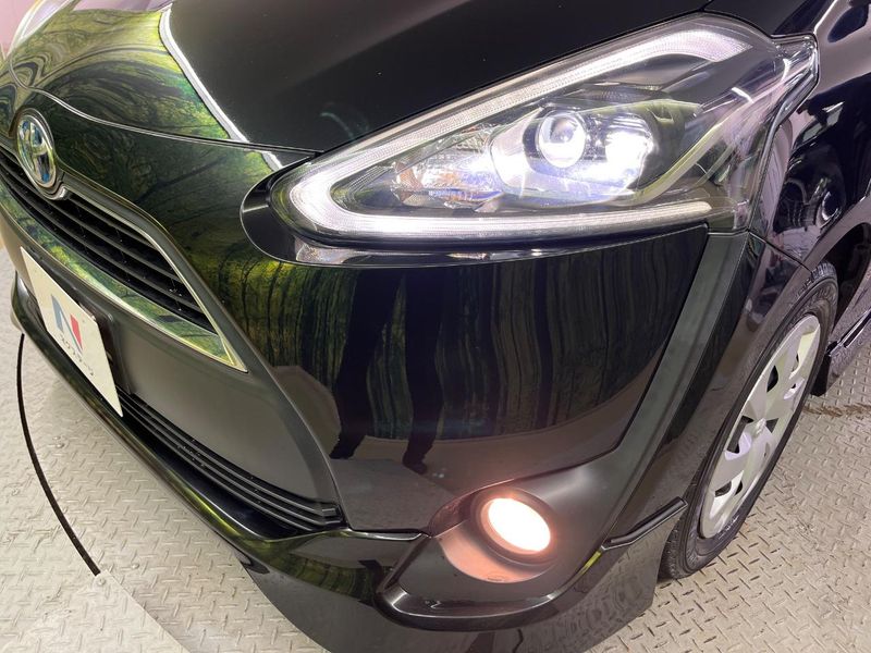 2016 Toyota Sienta DAA-NHP170G (UW-6a8fabe8e5978)[24]