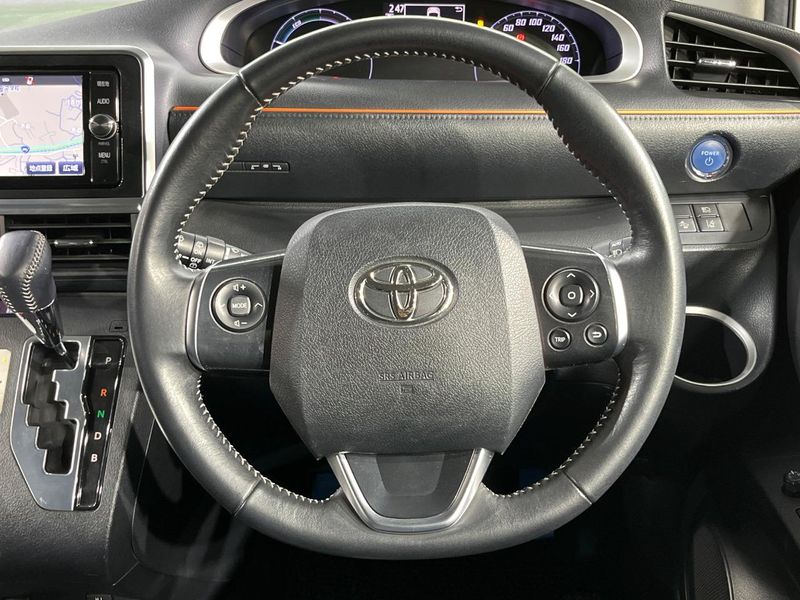 2018 Toyota Sienta DAA-NHP170G (UW-6a8fabea1aeda)[28]