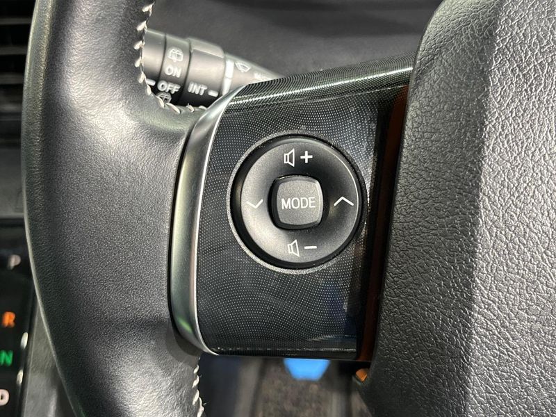 2018 Toyota Sienta DAA-NHP170G (UW-6a8fabea1aeda)[11]