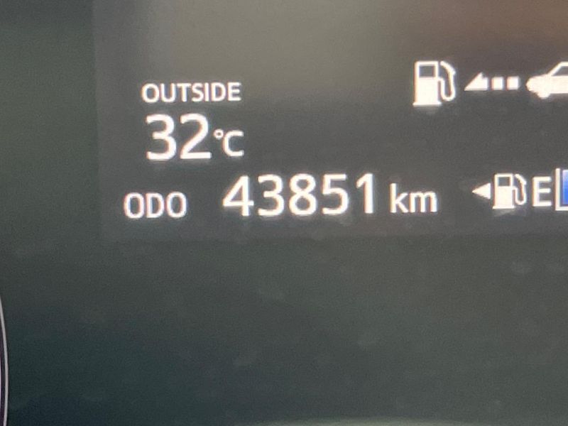 2020 Toyota Sienta DBA-NSP170G (UW-6a8fabf51e52f)[2]