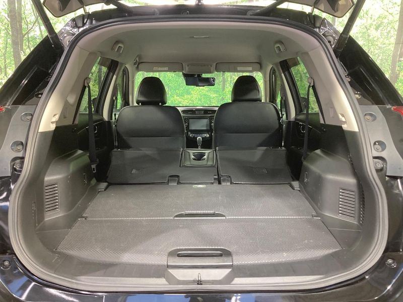 2018 Nissan X-Trail DBA-NT32 (UW-6a8fabf8b63cc)[11]