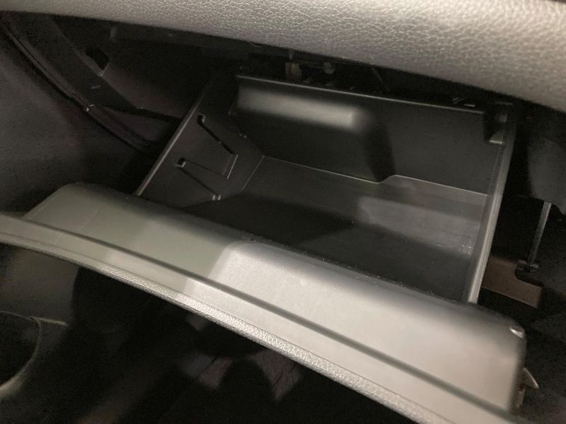 2018 Nissan X-Trail DBA-NT32 (UW-6a8fabf8b63cc)[24]