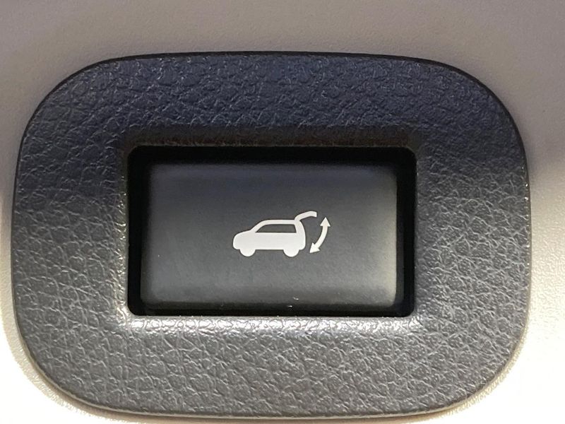 2018 Nissan X-Trail DBA-NT32 (UW-6a8fabf8b63cc)[13]