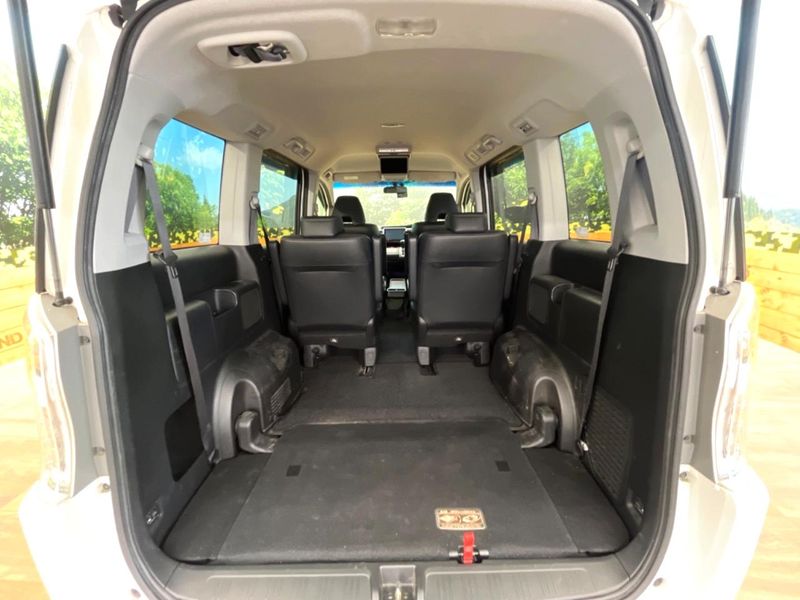 2014 Honda Stepwgn Spada DBA-RK5 (UW-6a8fac0631208)[20]