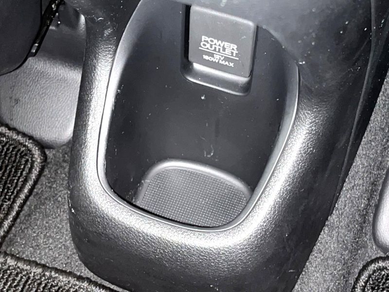 2014 Honda Vezel DAA-RU3 (UW-6a8fac0e5ab00)[29]