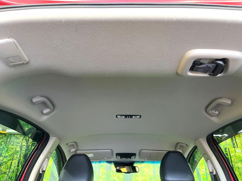 2016 Honda Vezel DAA-RU3 (UW-6a8fac10a0415)[24]