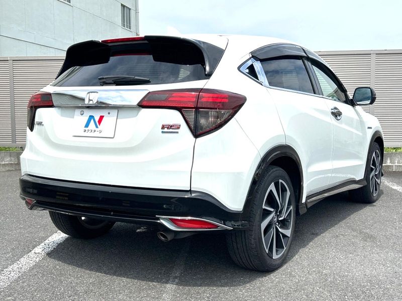 2017 Honda Vezel DAA-RU3 (UW-6a8fac11342ec)[11]