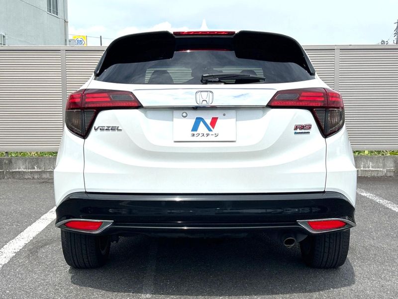 2017 Honda Vezel DAA-RU3 (UW-6a8fac11342ec)[12]