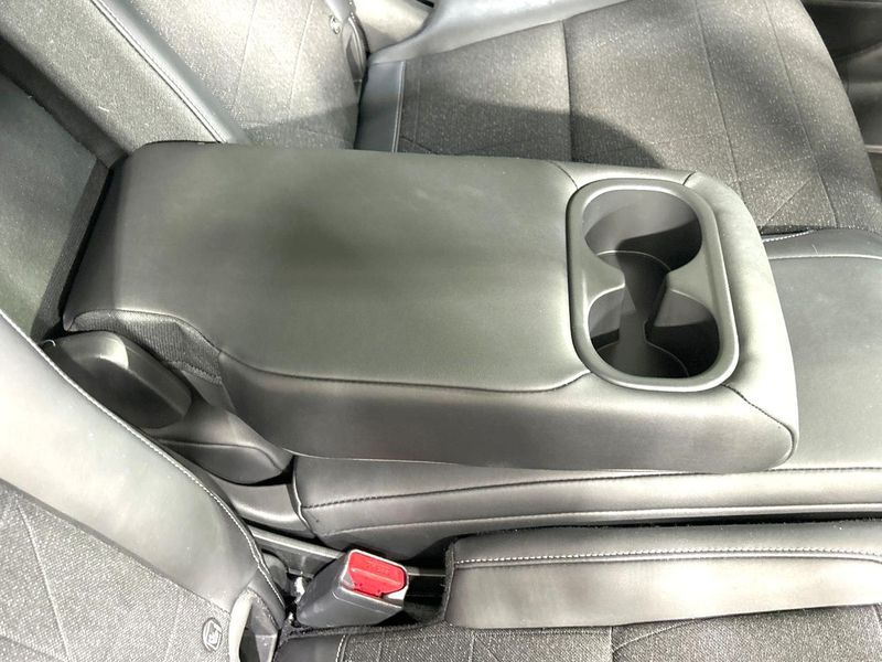 2021 Honda Vezel 6AA-RV5 (UW-6a8fac1474403)[13]