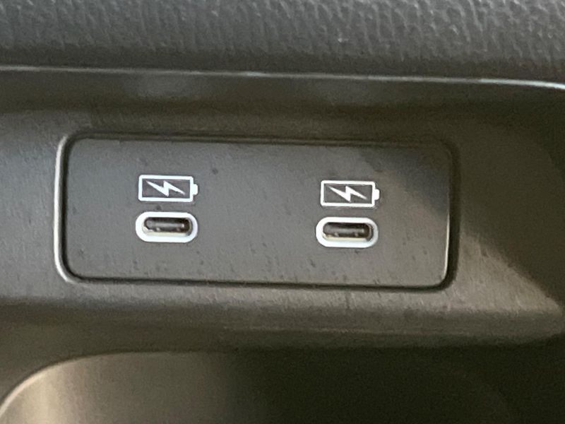 2024 Honda Vezel 6AA-RV5 (UW-6a8fac1e2e524)[26]