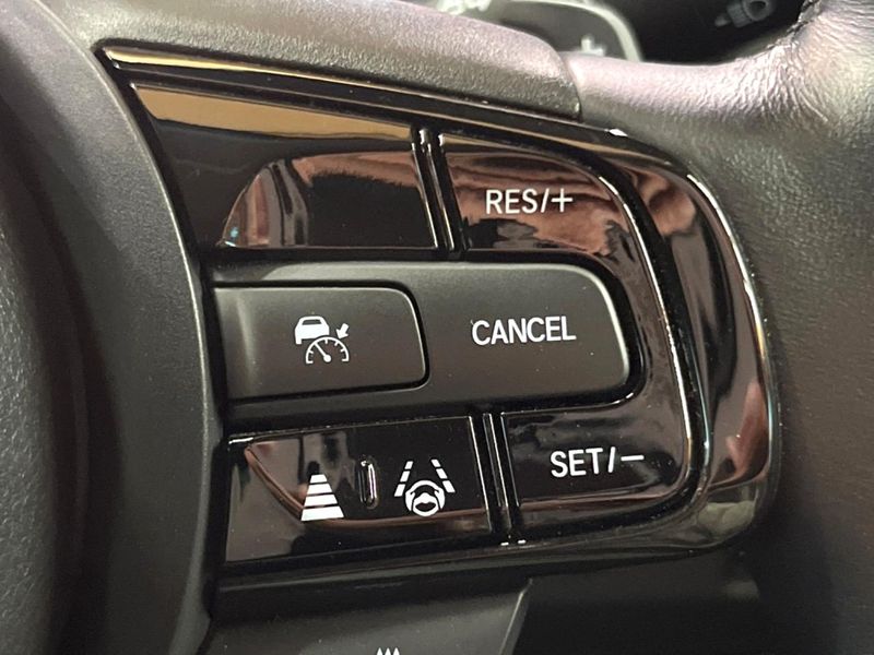2024 Honda Vezel 6AA-RV5 (UW-6a8fac1f21139)[27]