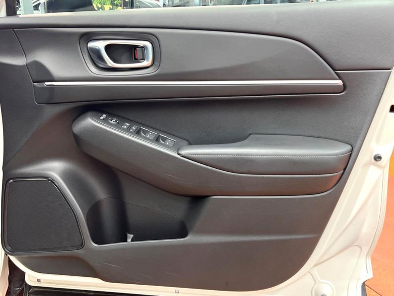 2024 Honda Vezel 6AA-RV5 (UW-6a8fac1f21139)[19]