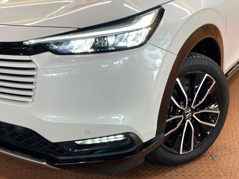 2024 Honda Vezel 6AA-RV5 (UW-6a8fac1f21139)[13]