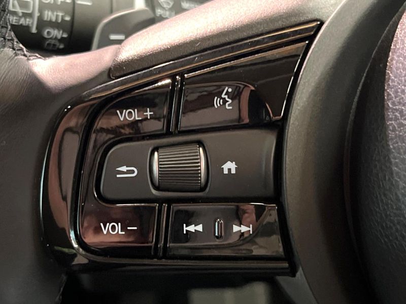2024 Honda Vezel 6AA-RV5 (UW-6a8fac1f21139)[26]
