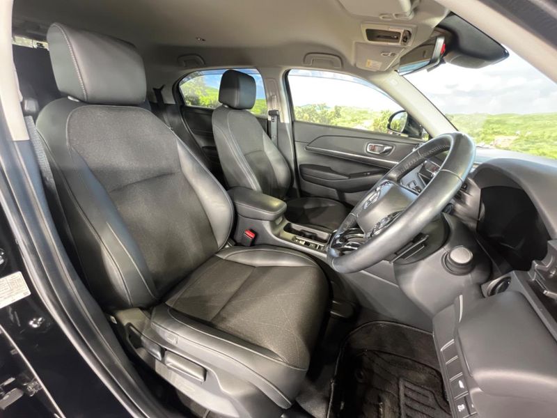 2025 Honda Vezel 6AA-RV5 (UW-6a8fac208c485)[25]